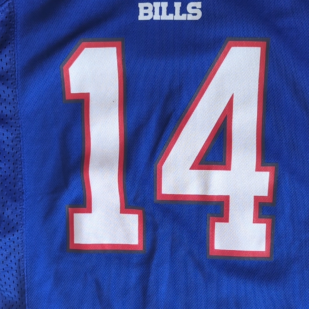 3 For $30. NFL Kids Buffalo Bills Team Jersey - Picture 3 of 8